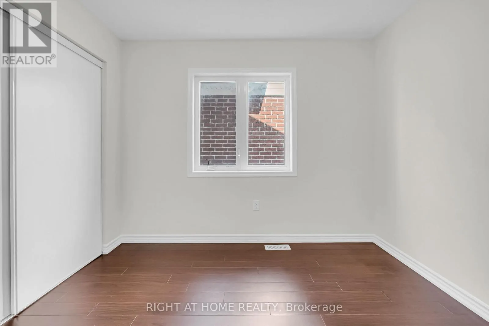 1139 FARMSTEAD DRIVE