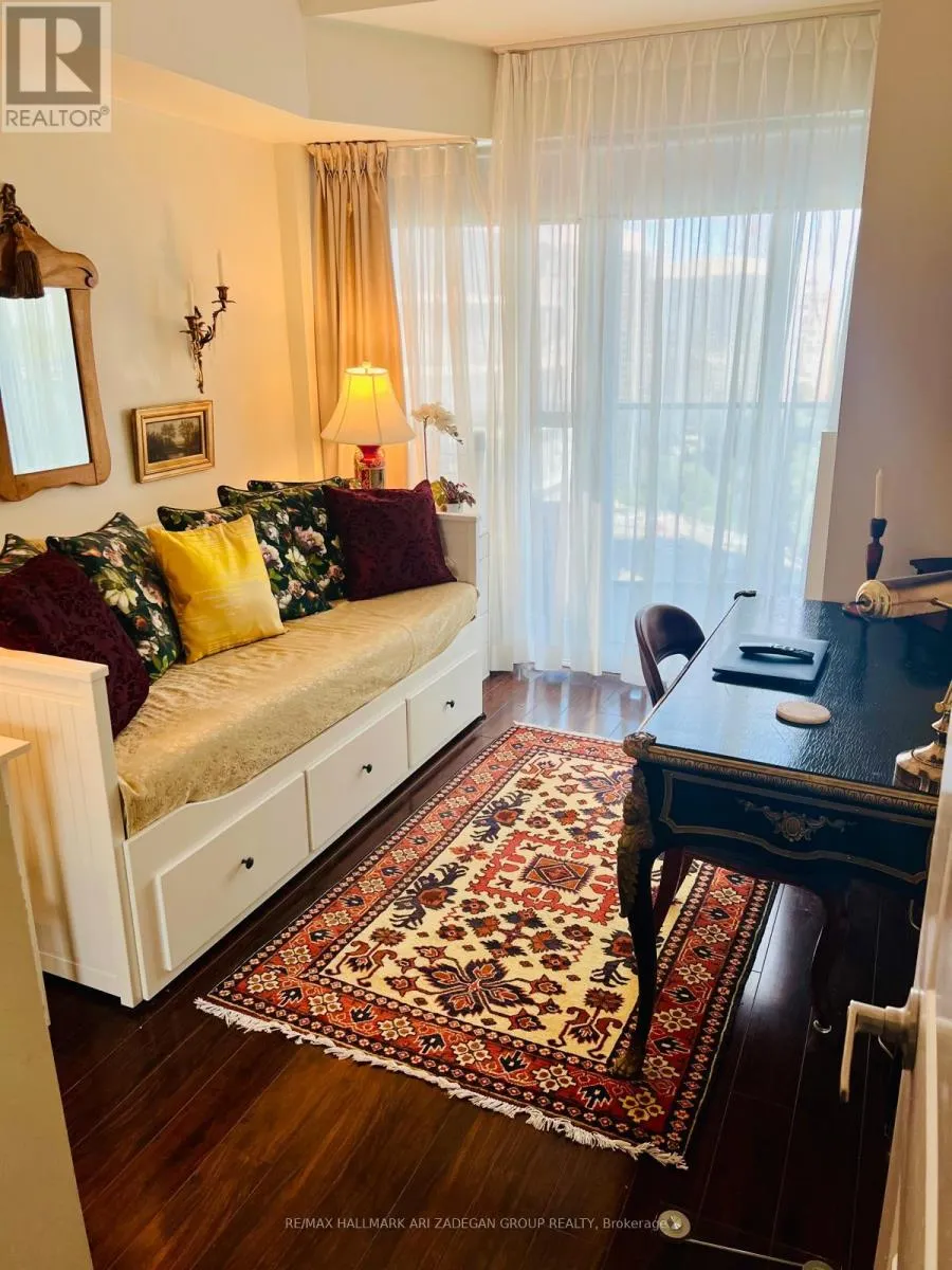 1507 - 60 ABSOLUTE AVENUE