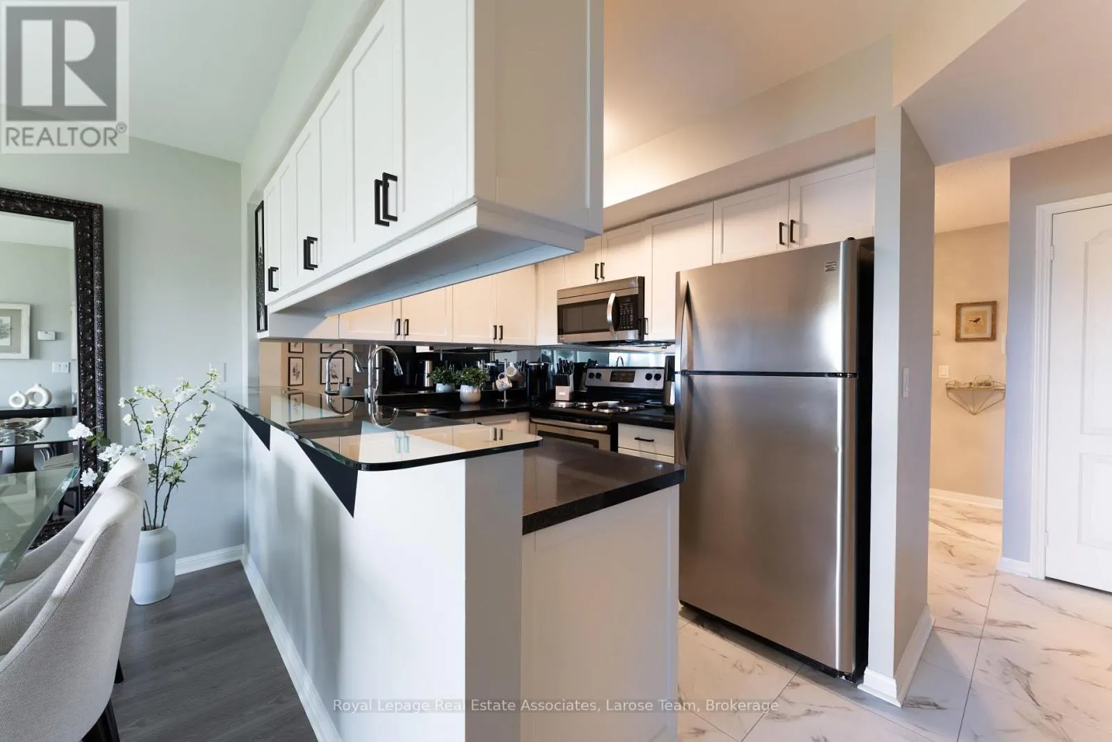 709 - 1140 PARKWEST PLACE