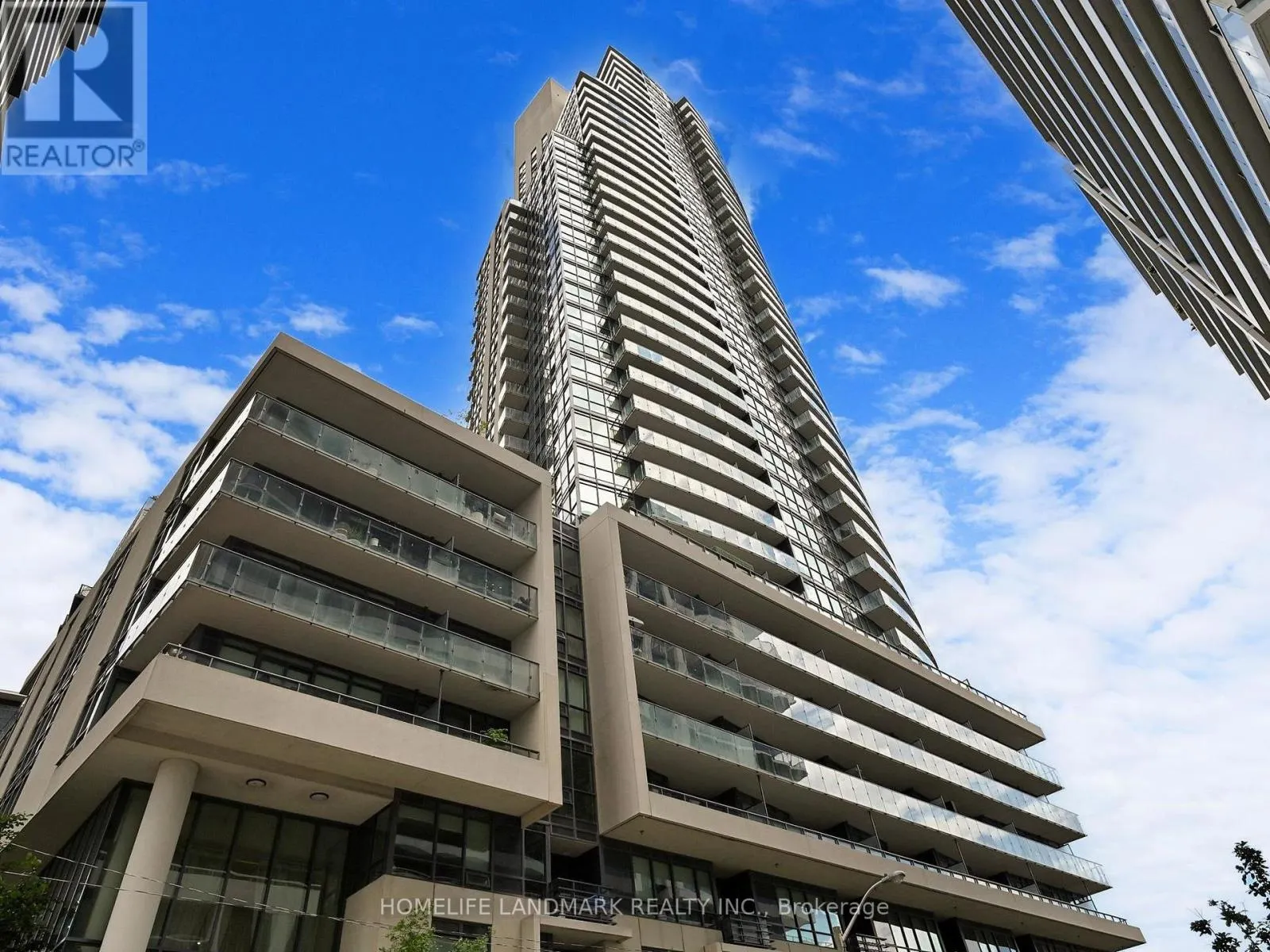 1608 - 59 ANNIE CRAIG DRIVE
