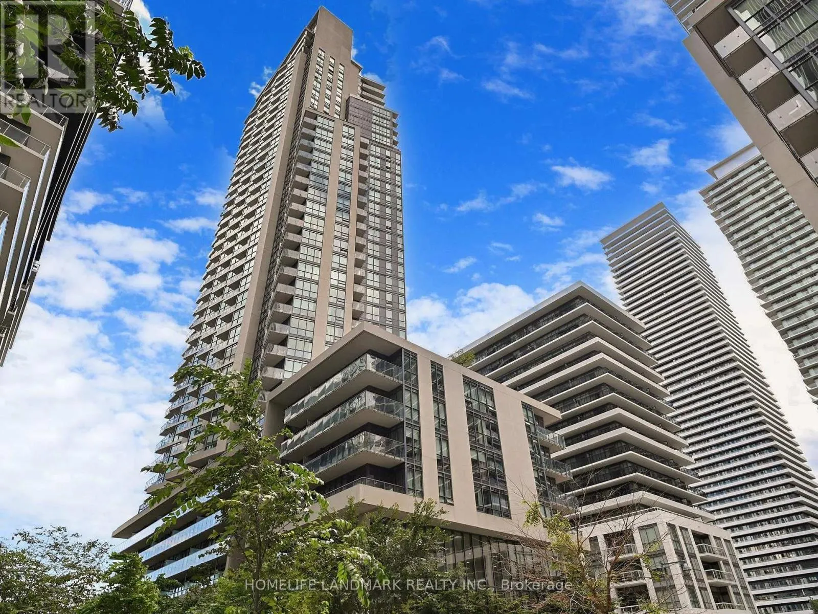 1608 - 59 ANNIE CRAIG DRIVE