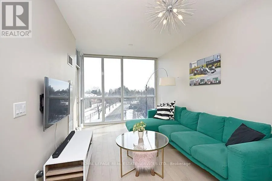 304 - 223 WEBB DRIVE
