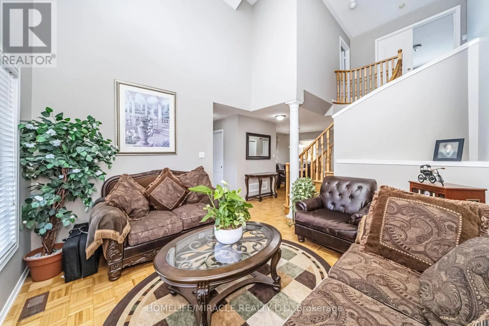 17 MAINARD CRESCENT