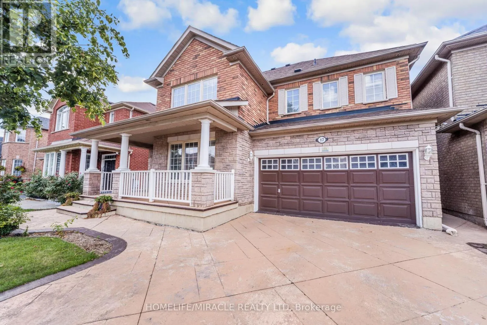 17 MAINARD CRESCENT
