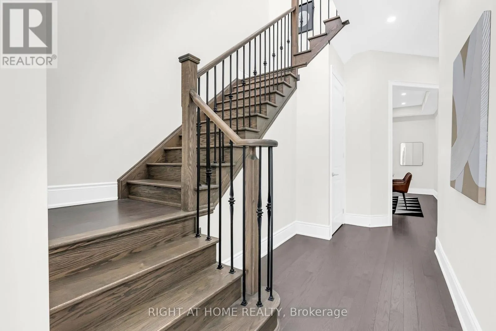 62 DOTCHSON AVENUE