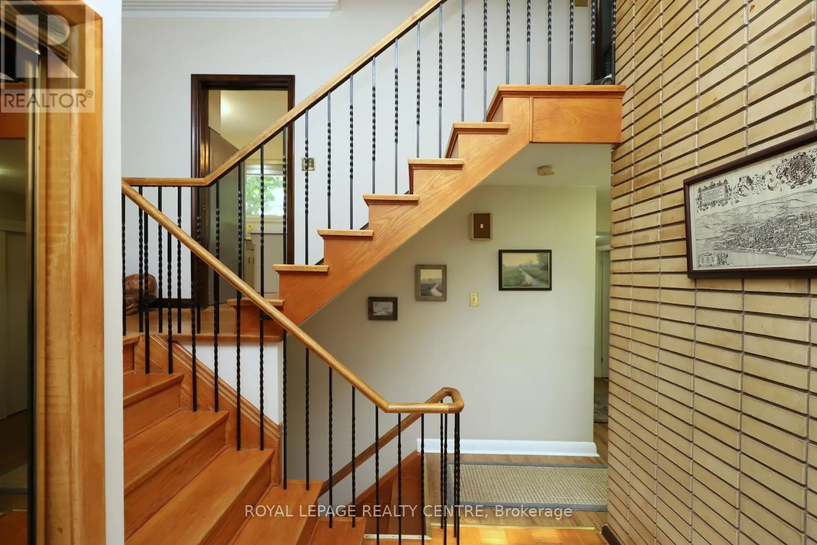 3338 ENNISKILLEN CIRCLE