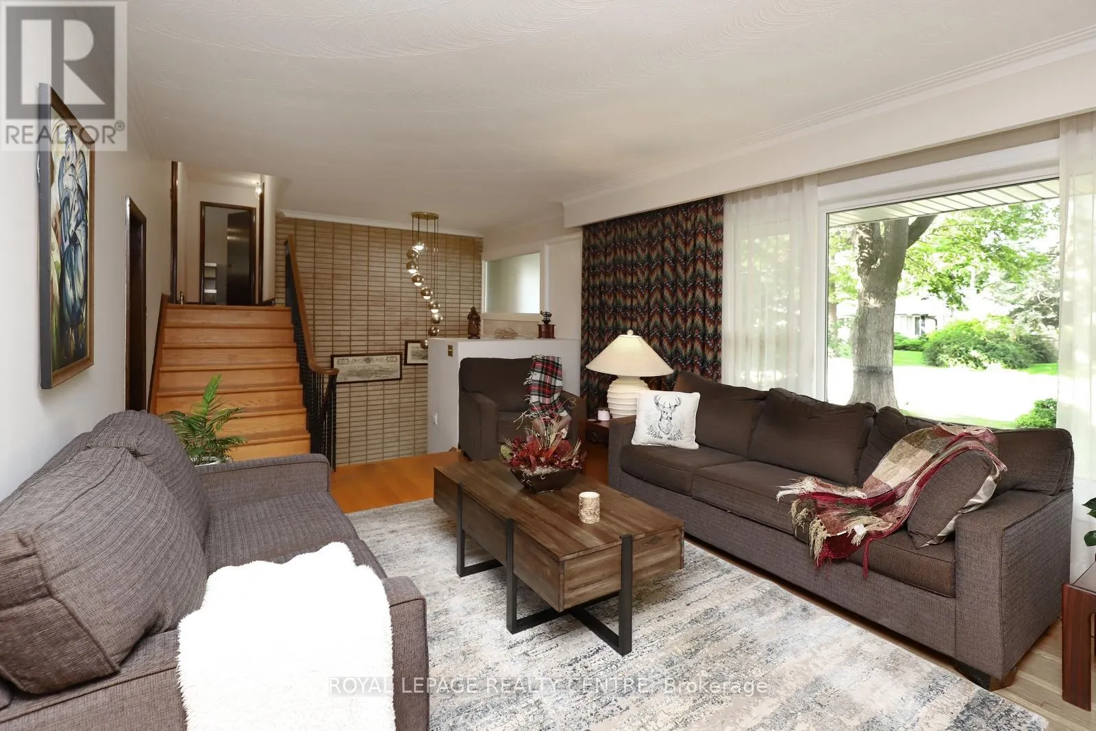 3338 ENNISKILLEN CIRCLE