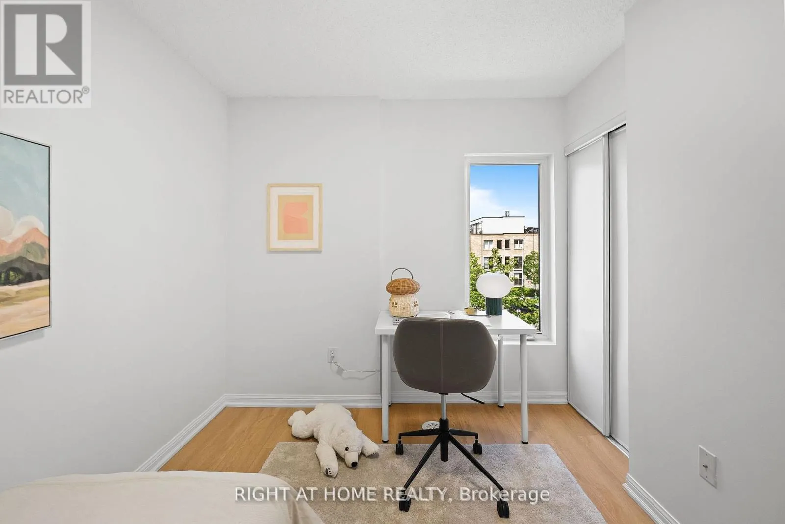 229 - 11 FOUNDRY AVENUE