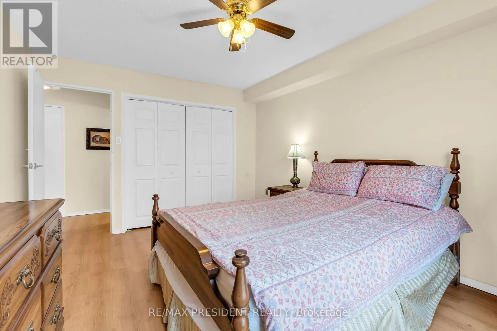 1408 - 21 KNIGHTSBRIDGE ROAD