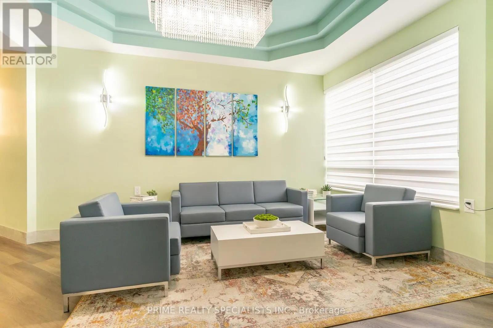 611 - 26 HANOVER ROAD