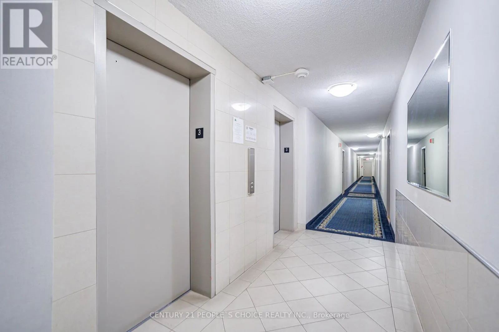 311 - 9 FOUR WIND DRIVE