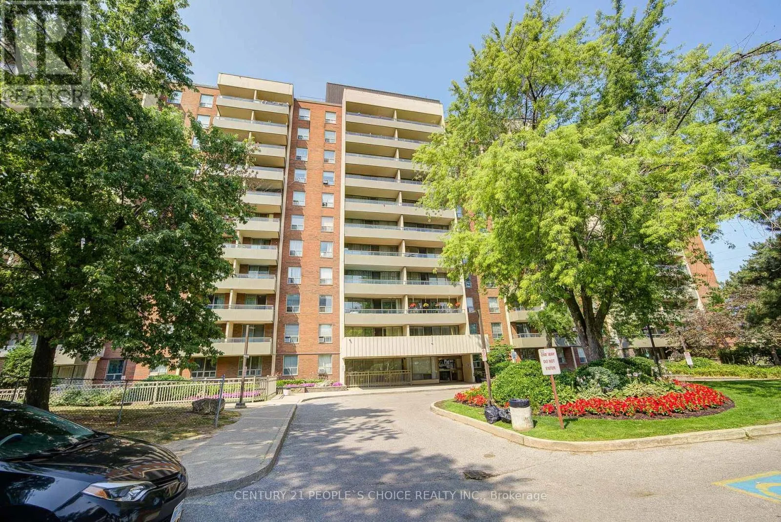 311 - 9 FOUR WIND DRIVE