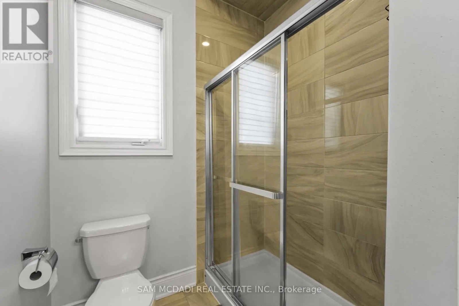 40 QUINTETTE CLOSE