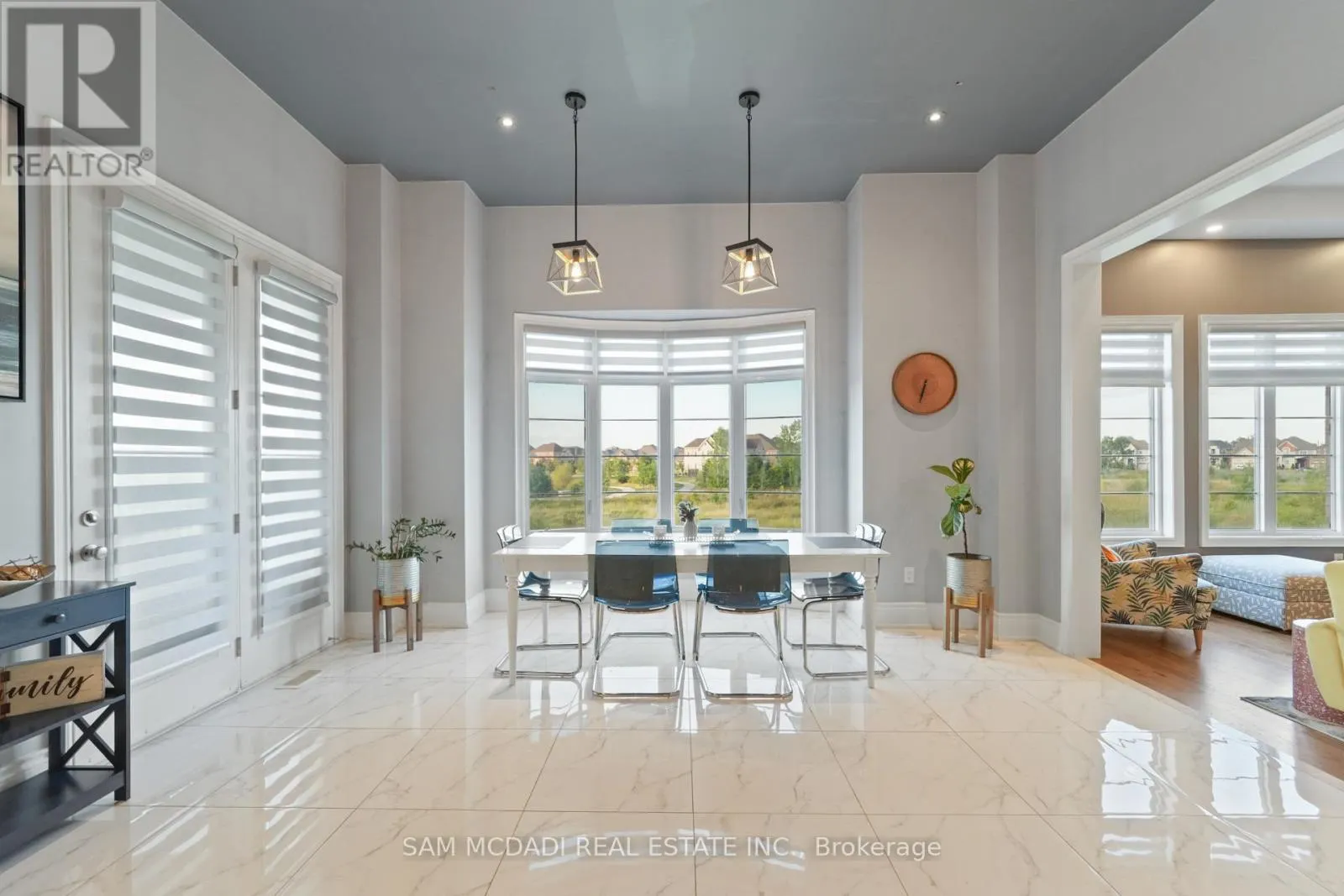 40 QUINTETTE CLOSE