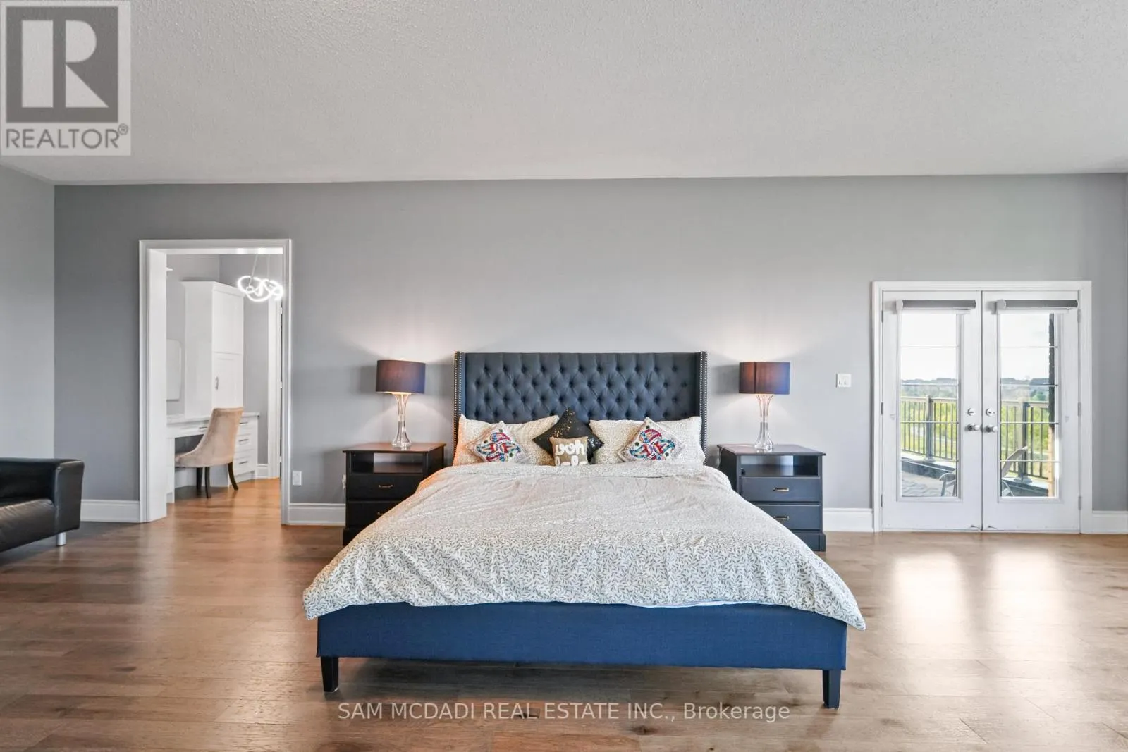 40 QUINTETTE CLOSE