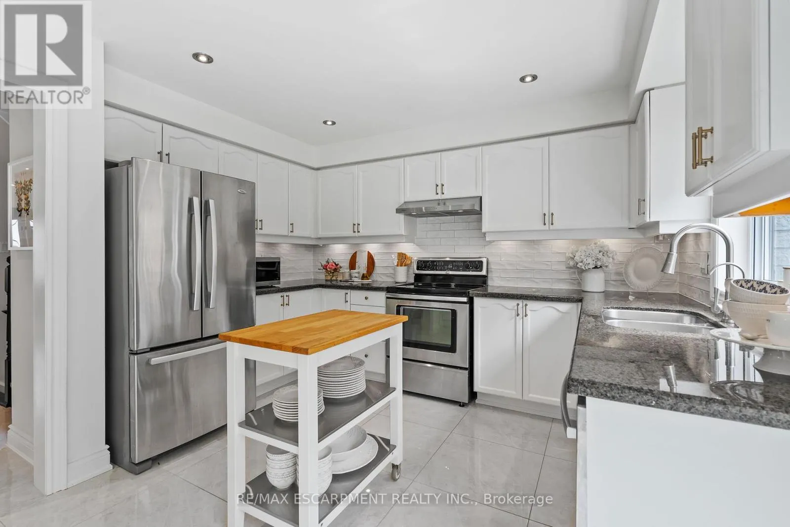 2306 BANKSIDE DRIVE