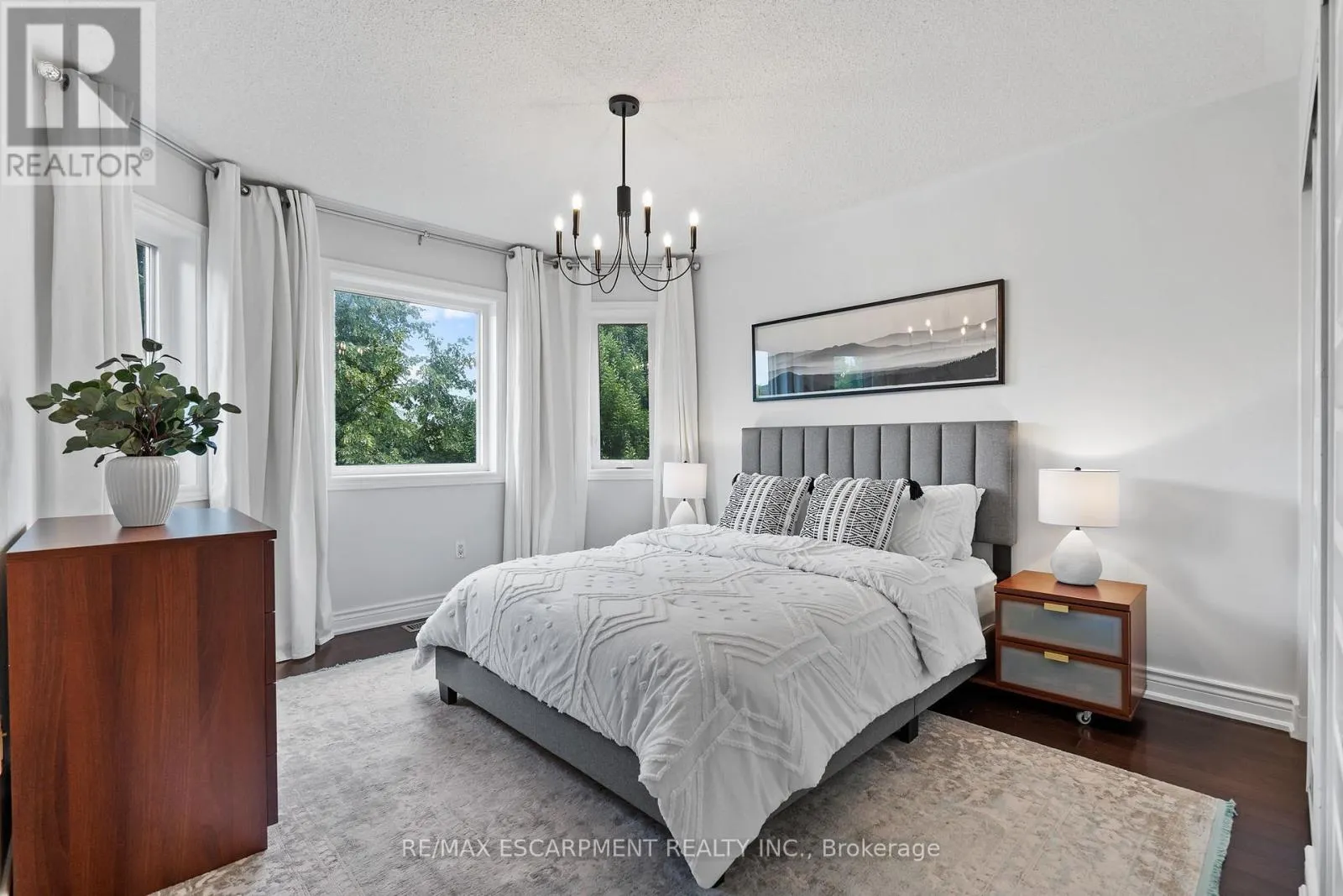 2306 BANKSIDE DRIVE