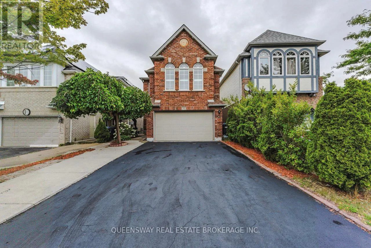 12 DANDELION ROAD