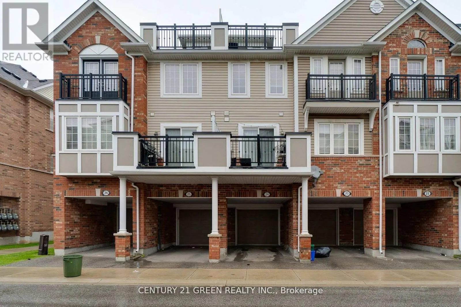 24 - 2614 DASHWOOD DRIVE