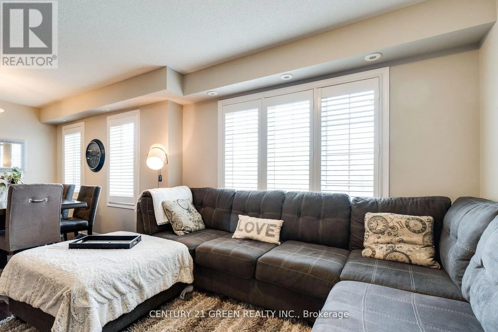 24 - 2614 DASHWOOD DRIVE