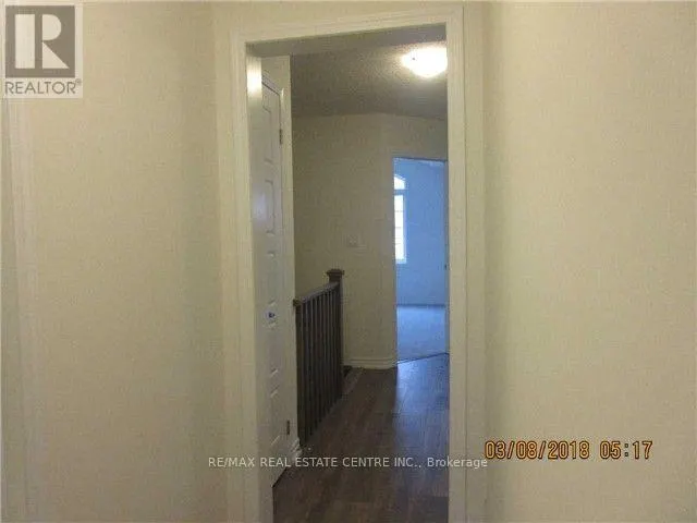 582 LAKING TERRACE