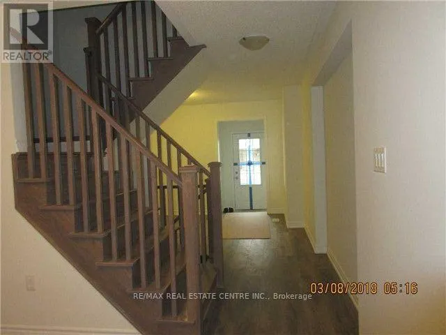 582 LAKING TERRACE