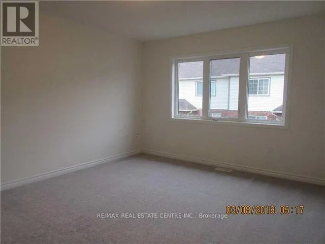 582 LAKING TERRACE