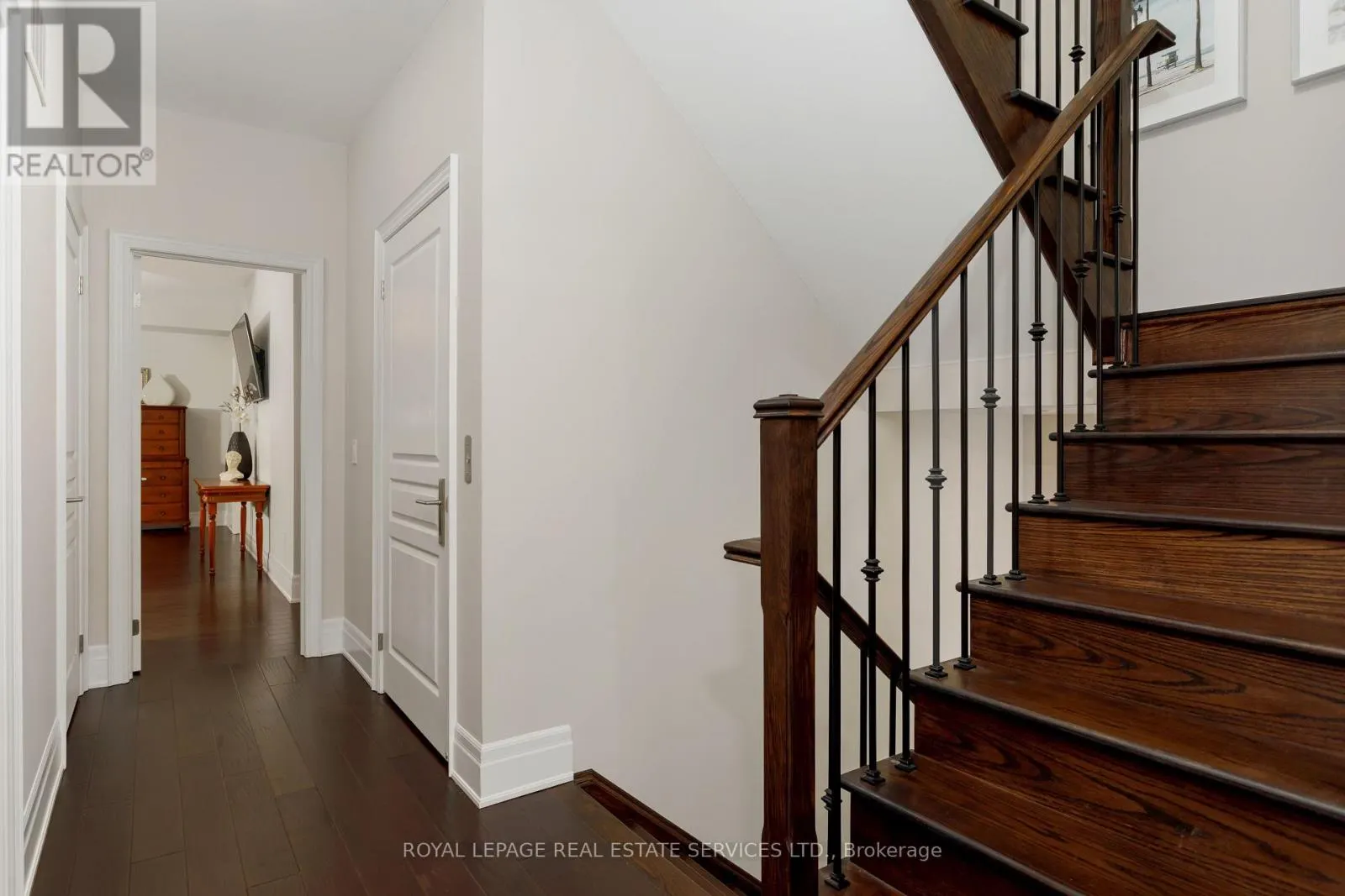 251 HANOVER STREET