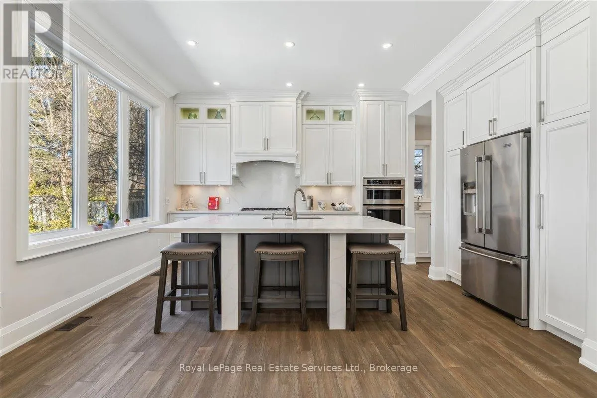1211 PINEGROVE ROAD