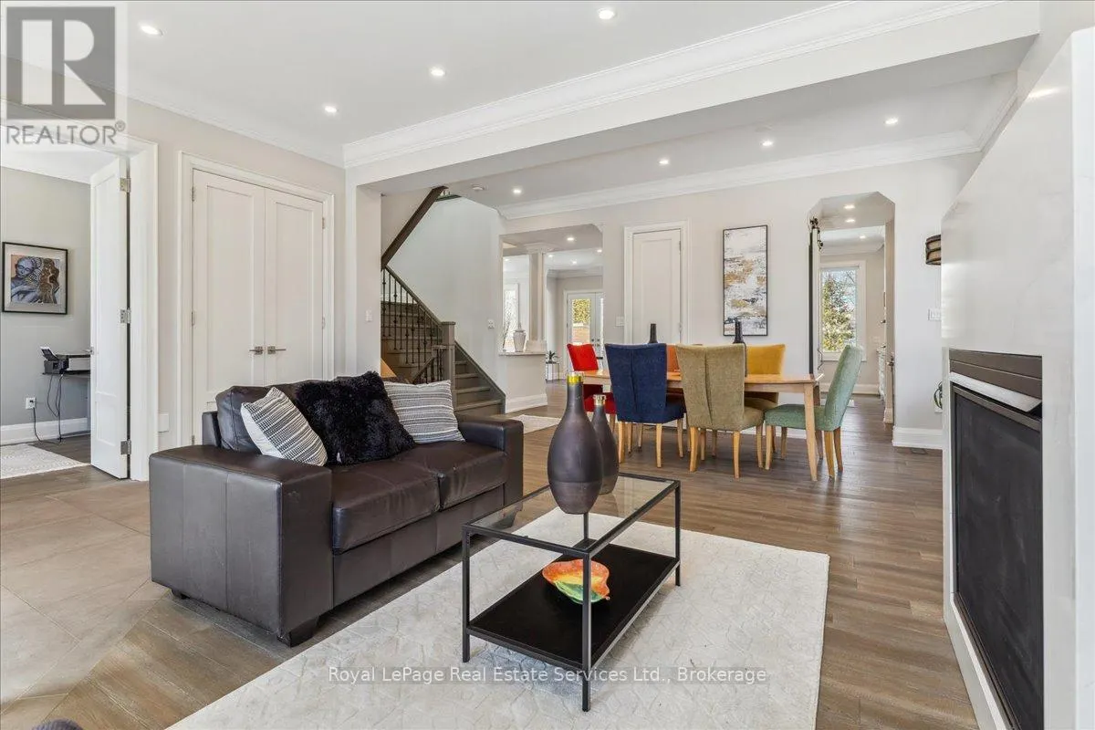 1211 PINEGROVE ROAD