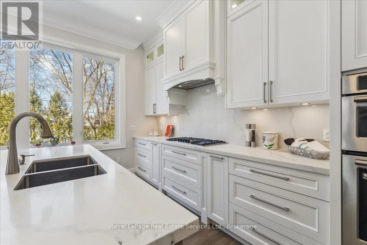 1211 PINEGROVE ROAD