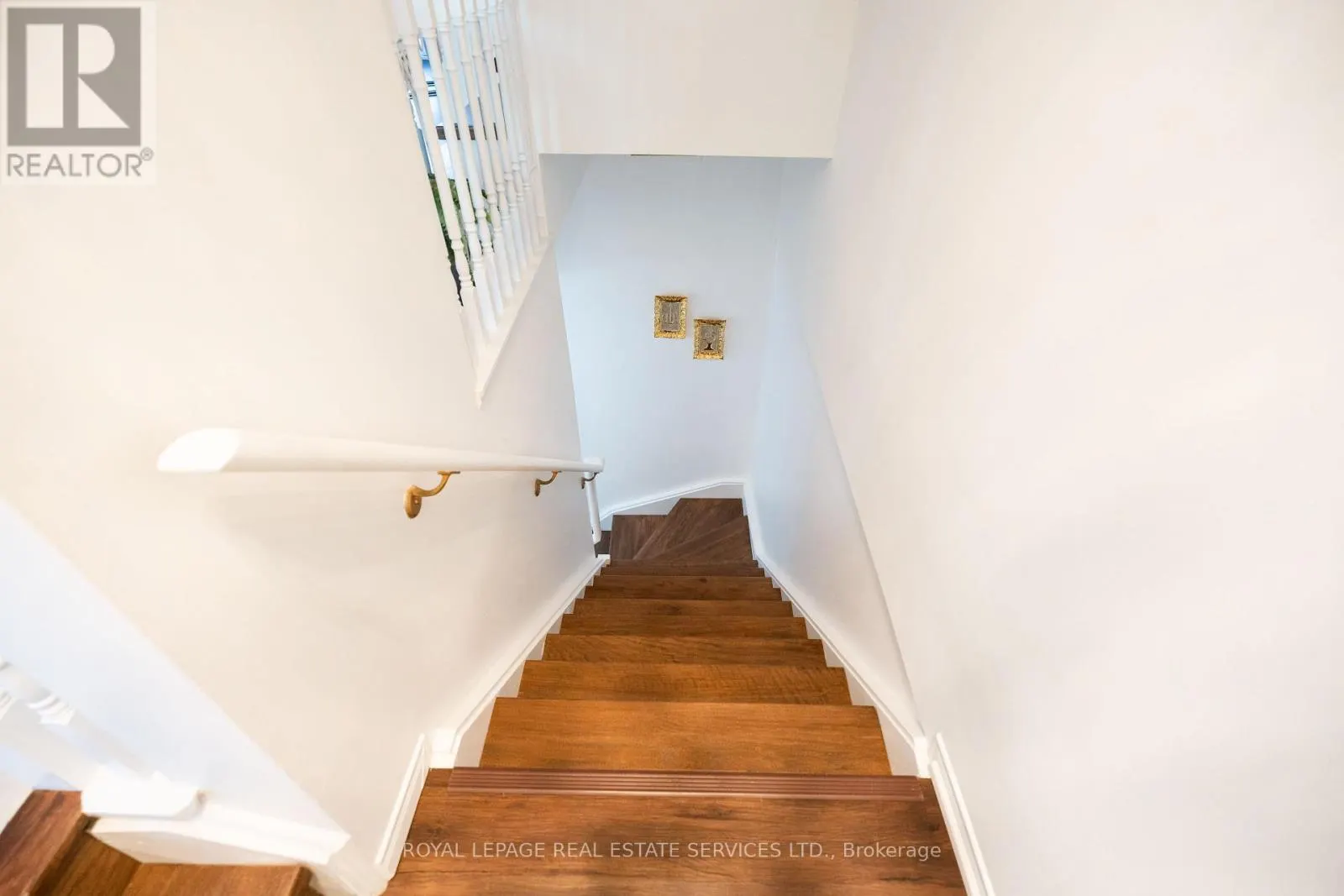 102 - 3108 EGLINTON AVENUE W