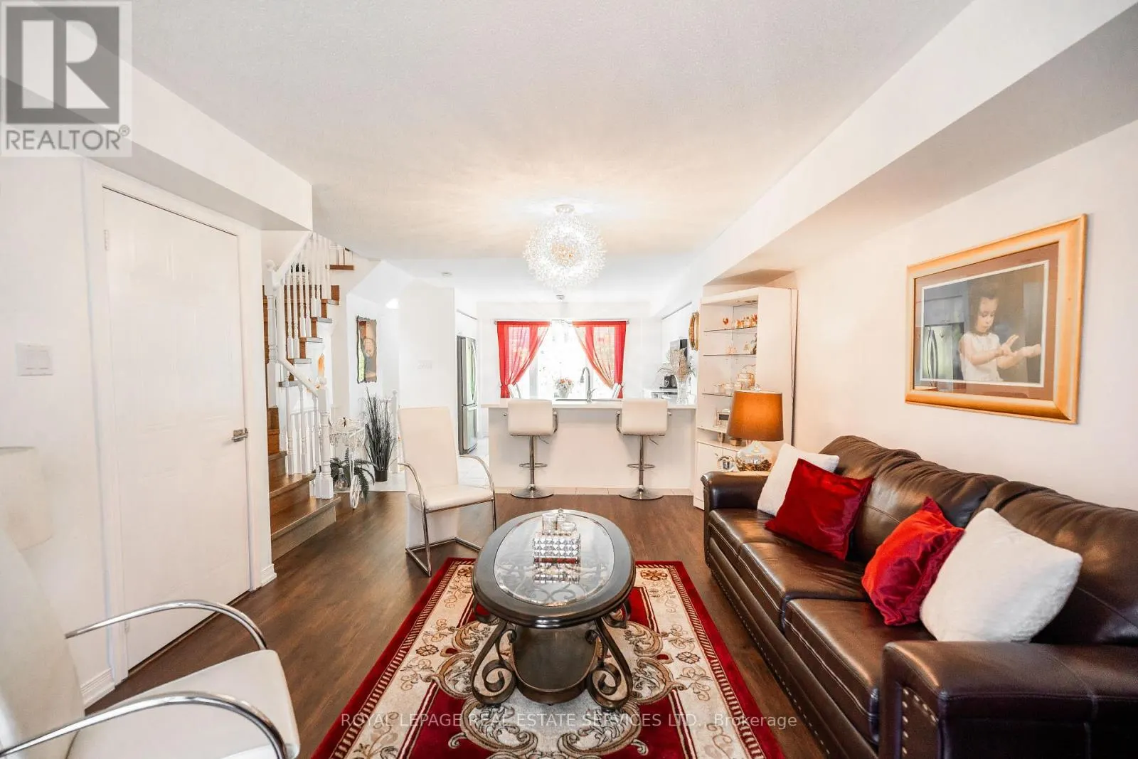 102 - 3108 EGLINTON AVENUE W