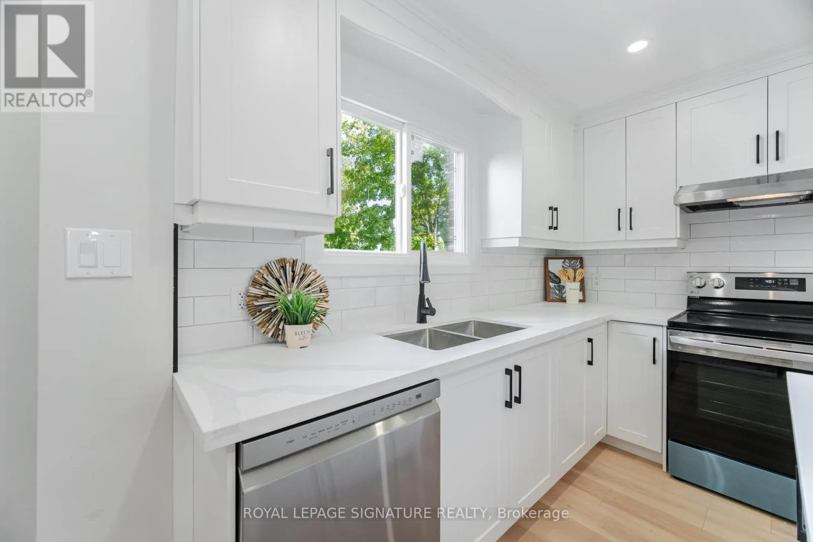 64 - 3175 KIRWIN AVENUE