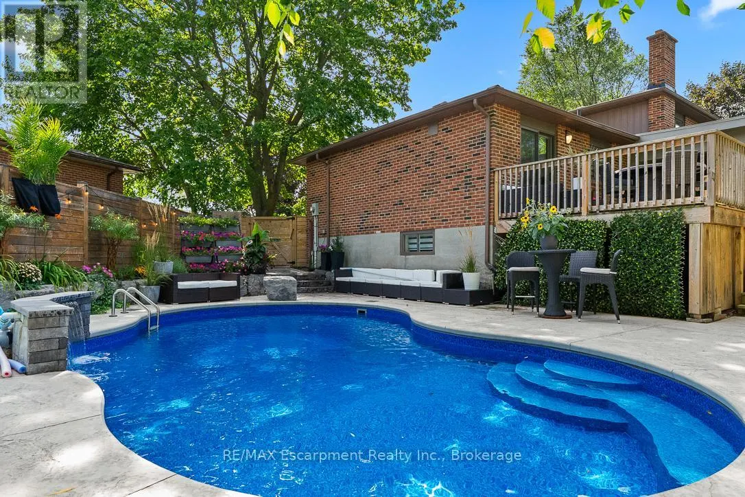 231 SOUTHWOOD COURT