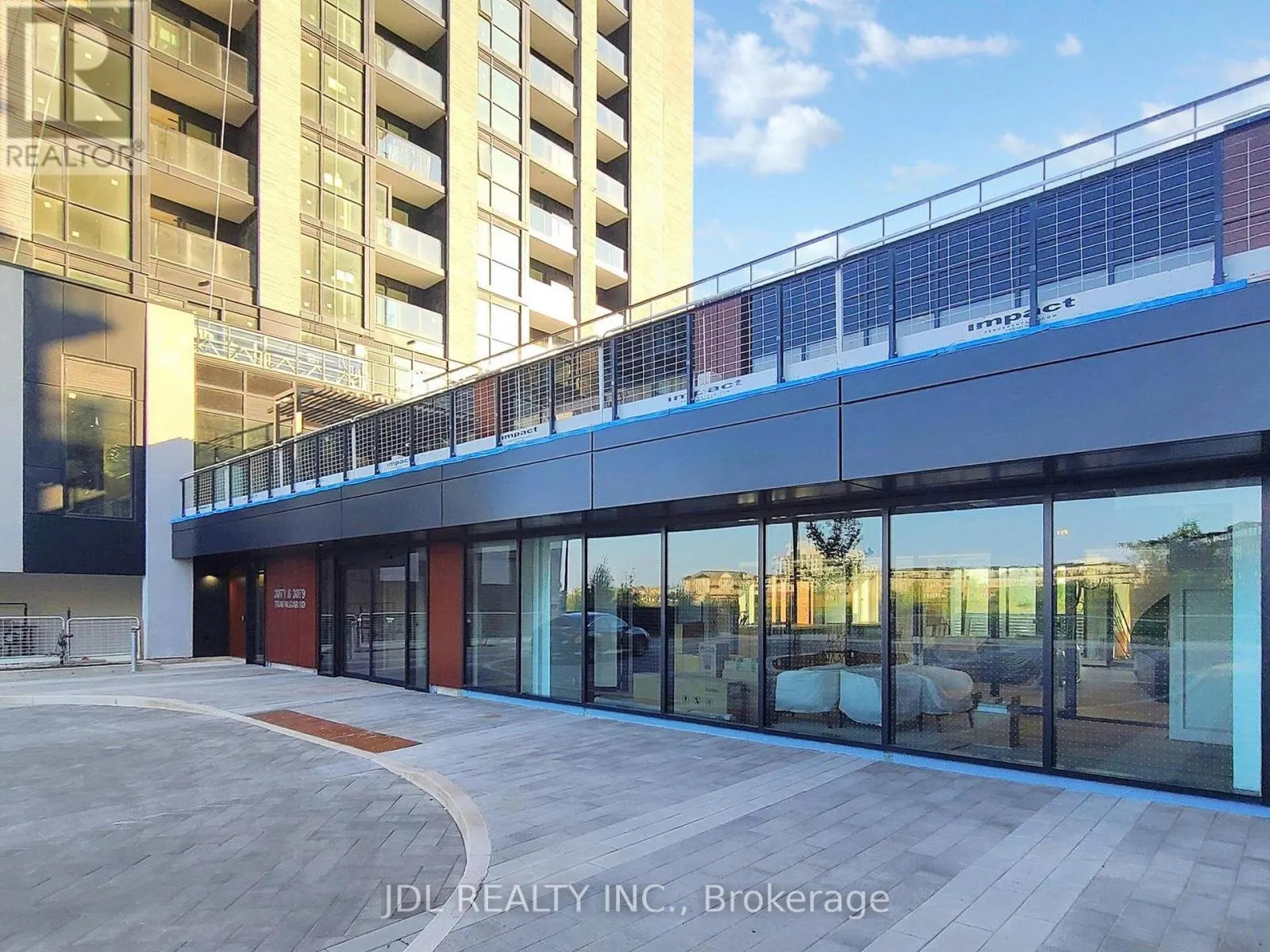 309 - 3079 TRAFALGAR ROAD E