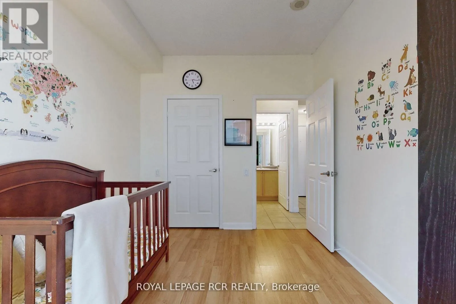 903 - 2067 LAKESHORE BOULEVARD W