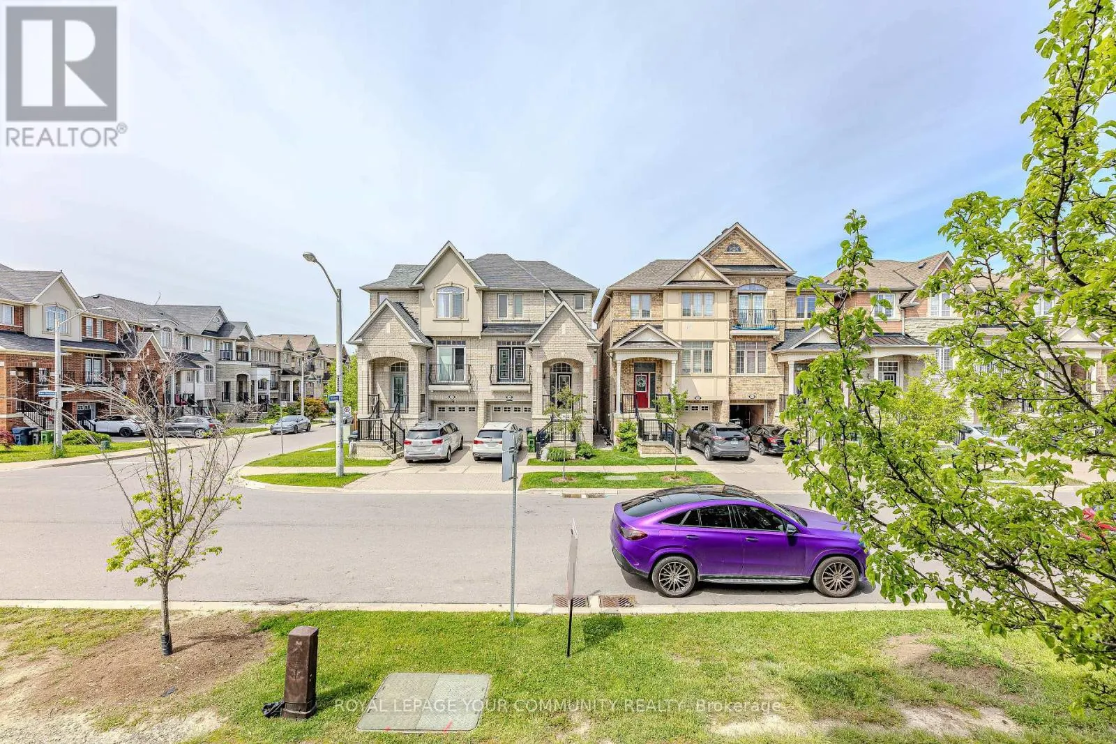 5 - 149 ISAAC DEVINS BOULEVARD