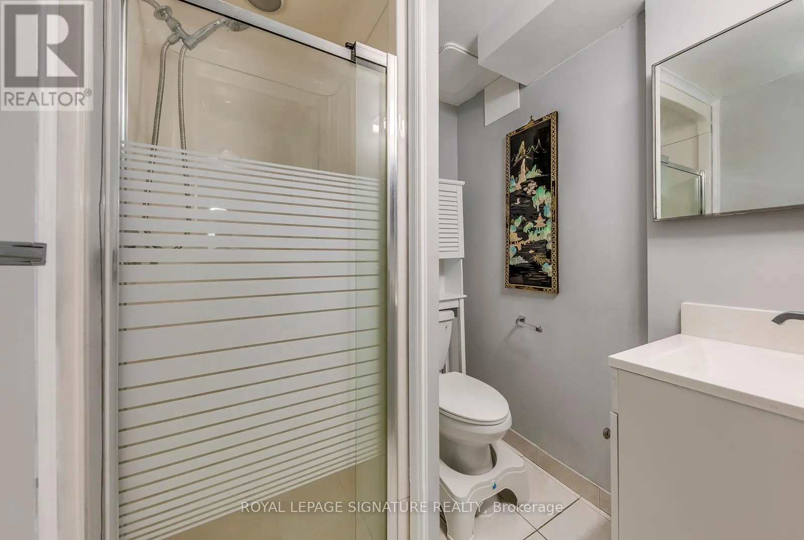 2446 POPLAR CRESCENT