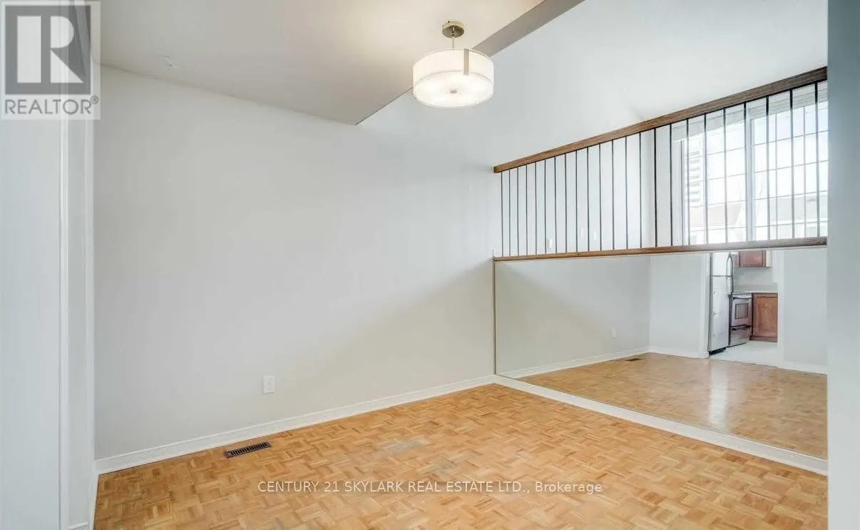 19 HAIMER AVENUE E