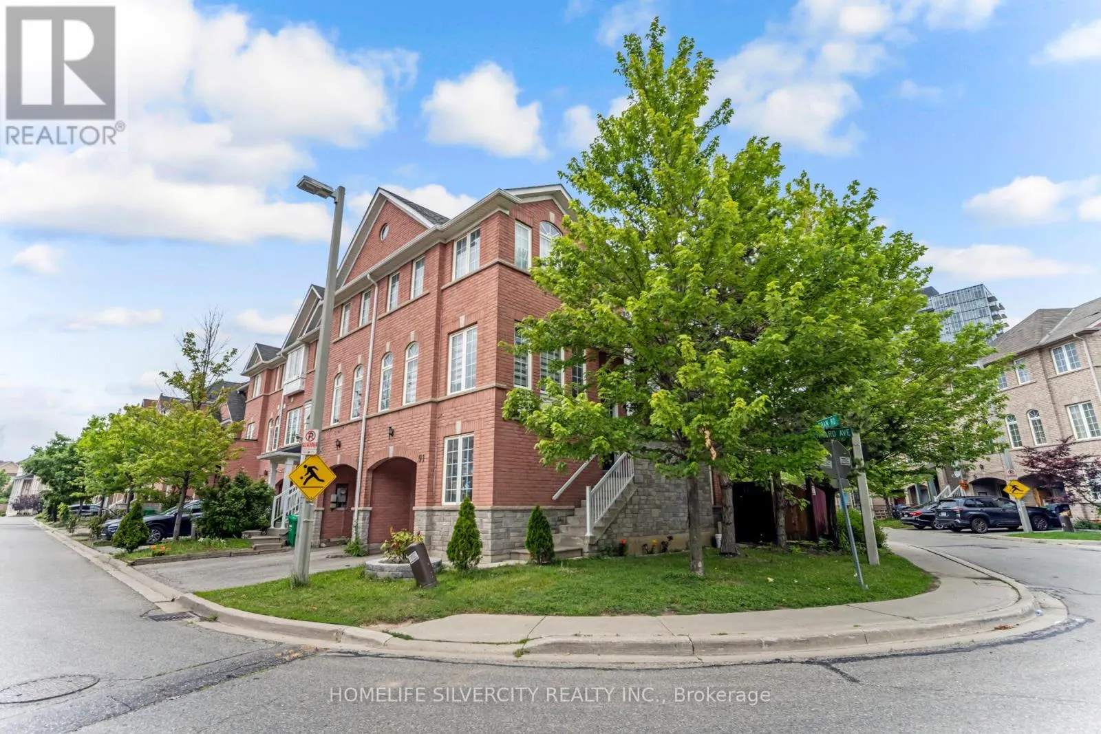 91 BERNARD AVENUE