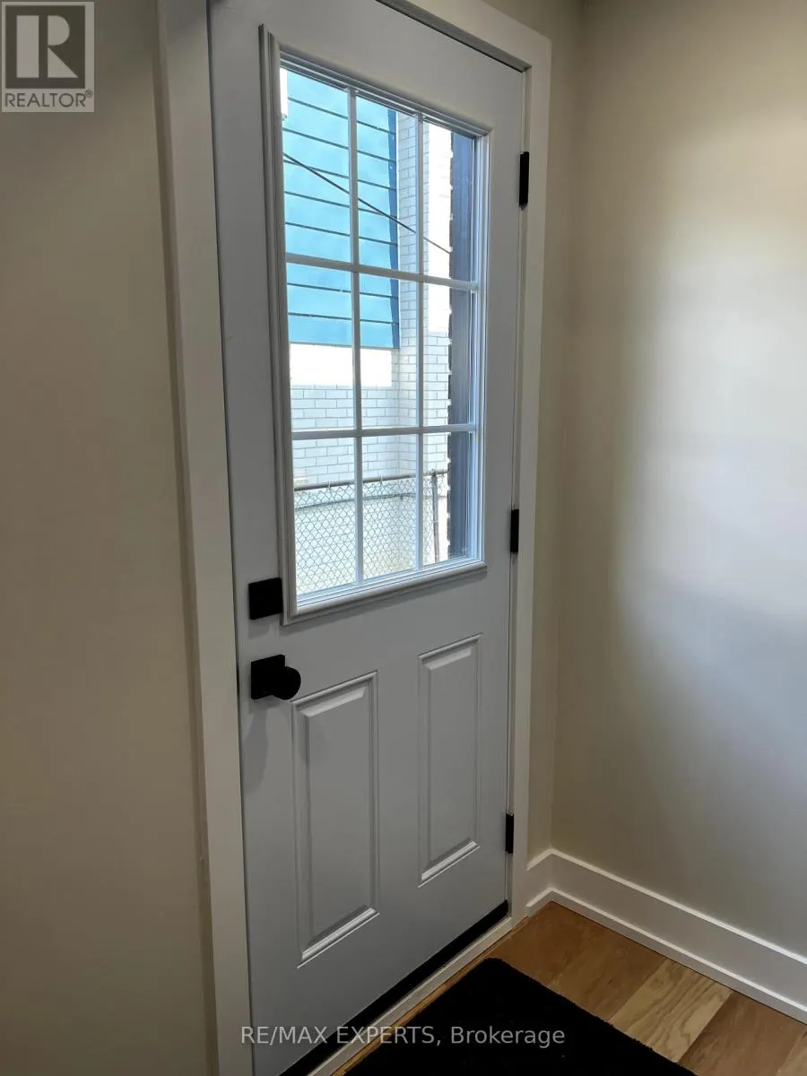 LOWER LEVEL - 3131 LENESTER DRIVE
