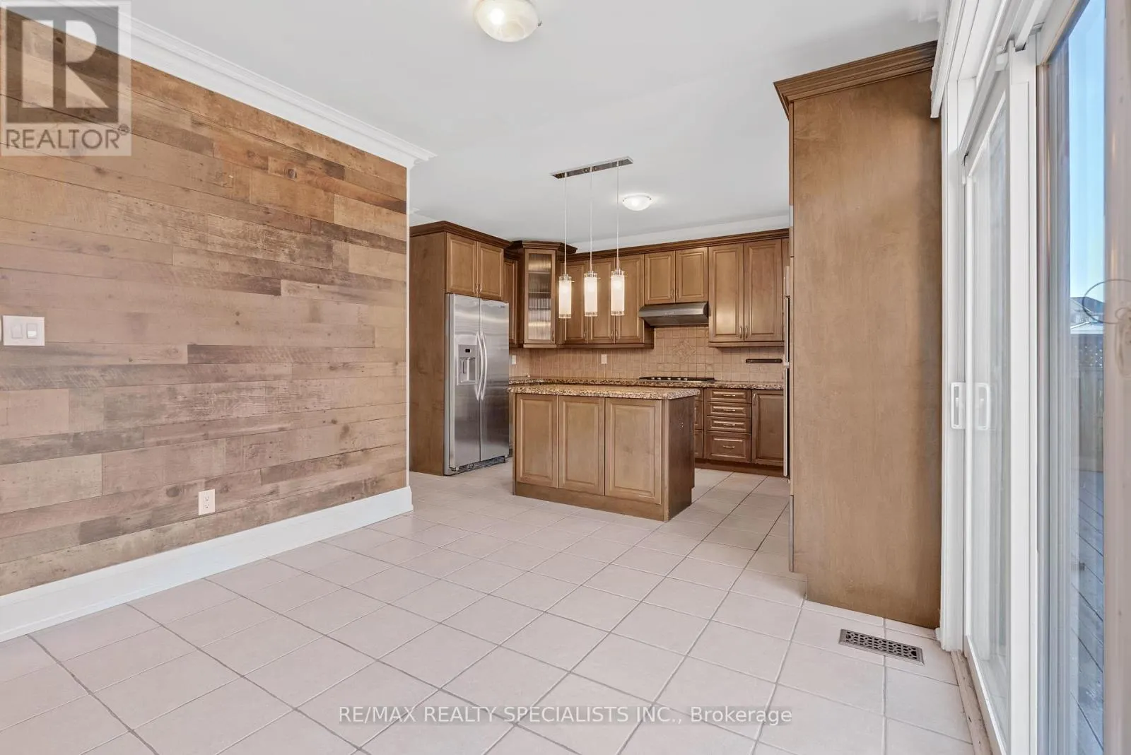 3265 PAUL HENDERSON DRIVE