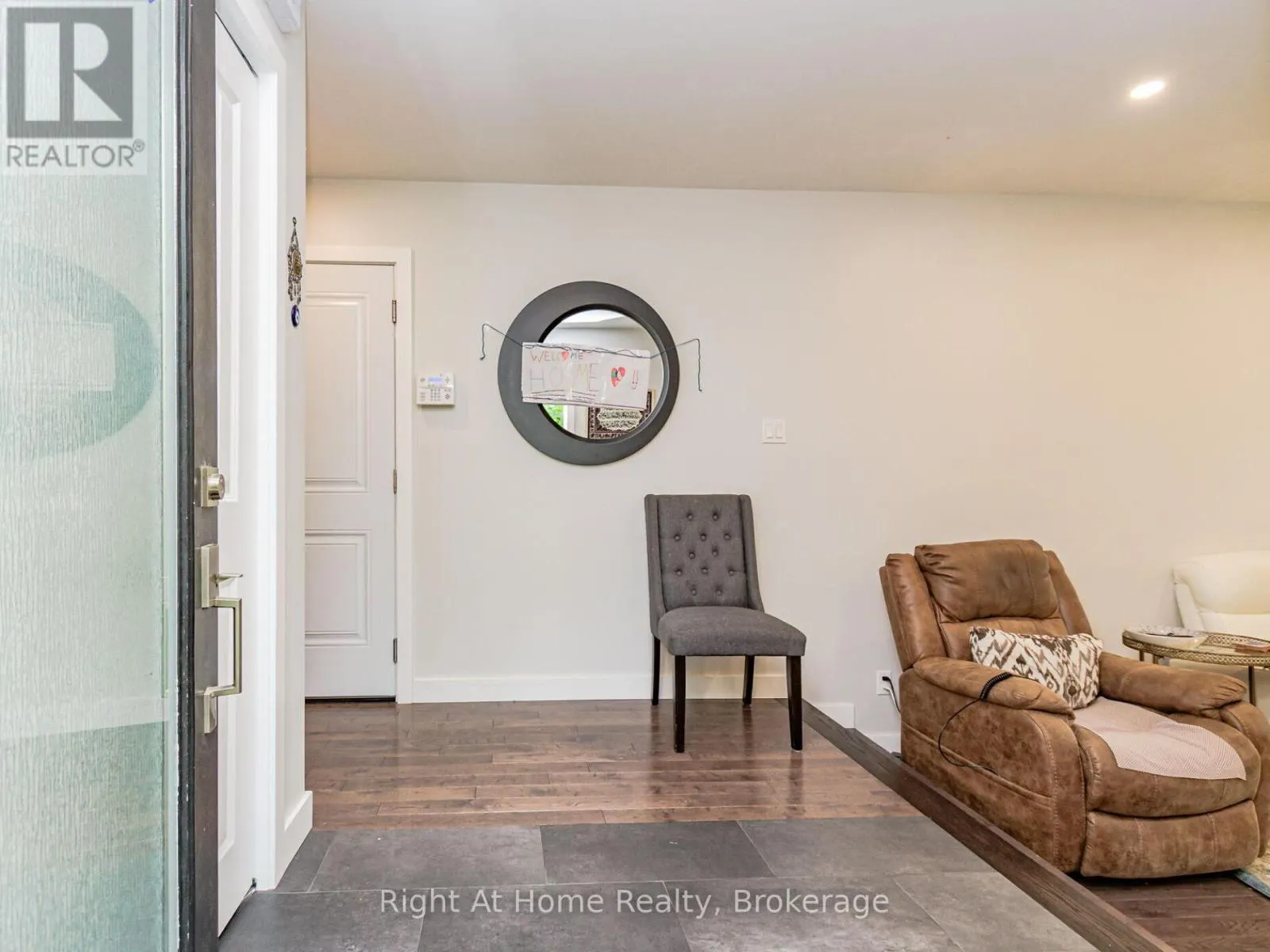 581 BEAVER COURT