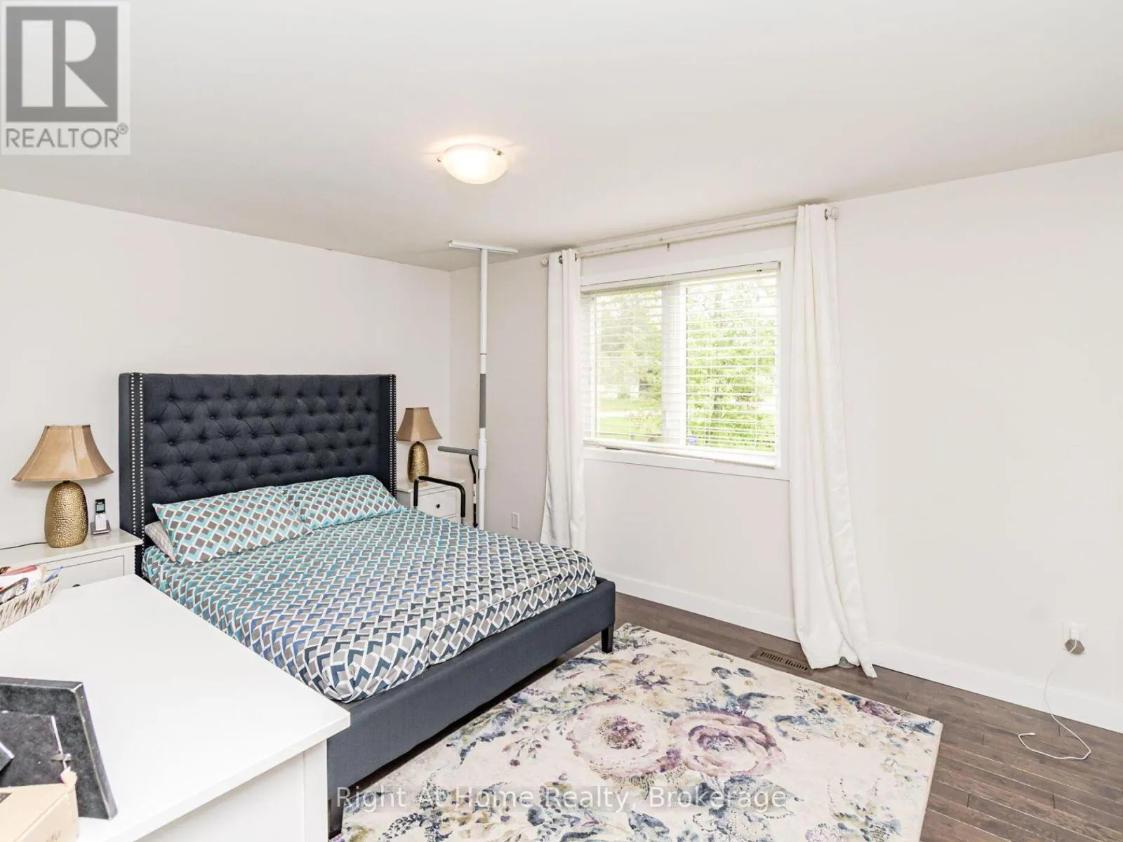581 BEAVER COURT