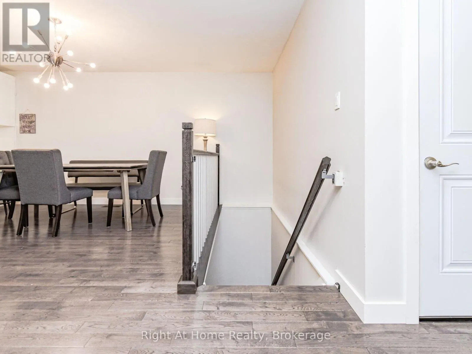 581 BEAVER COURT