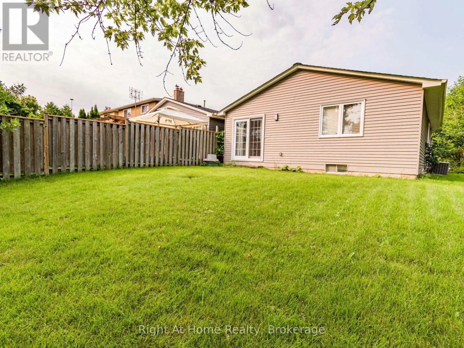 581 BEAVER COURT