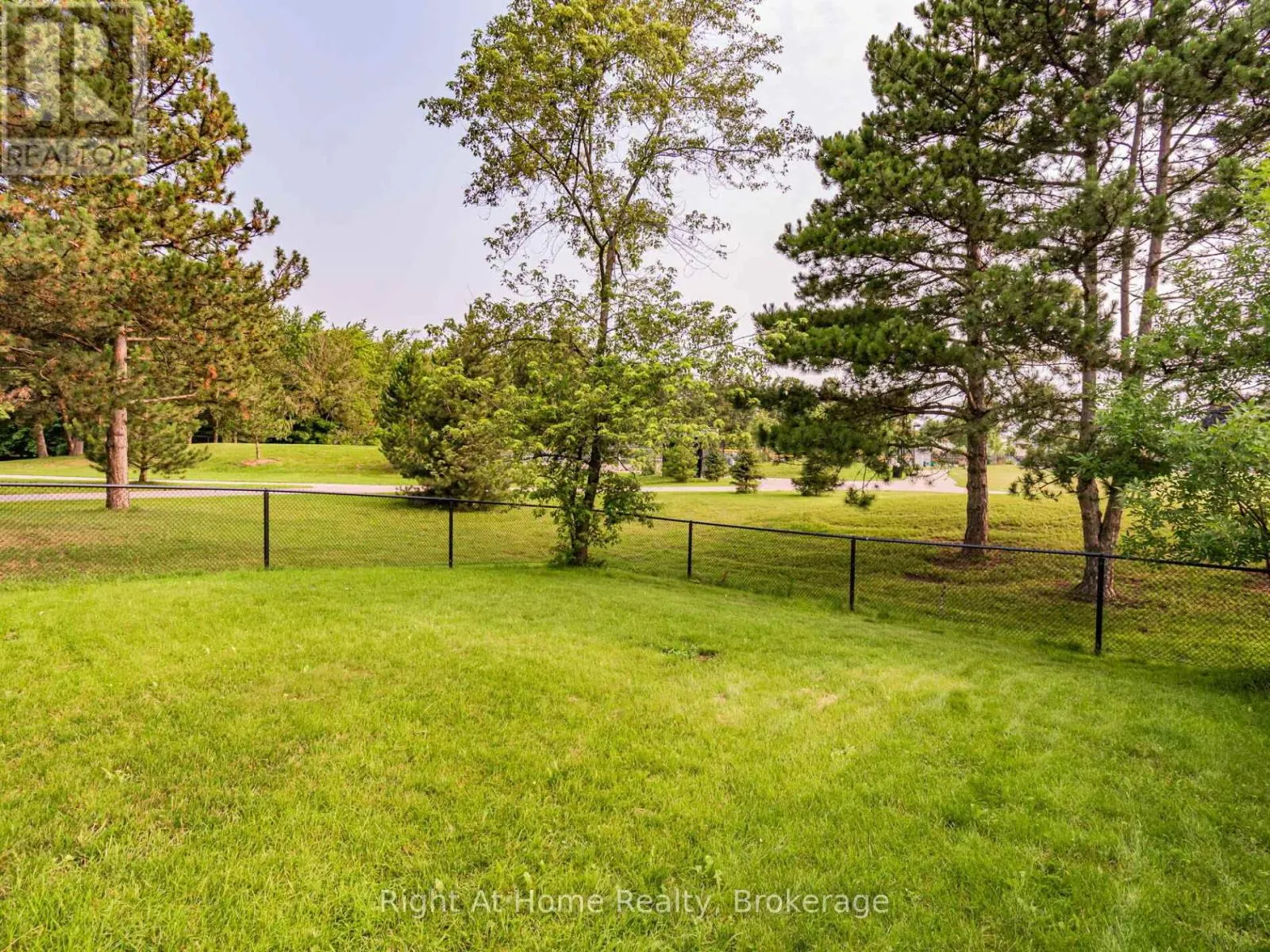 581 BEAVER COURT