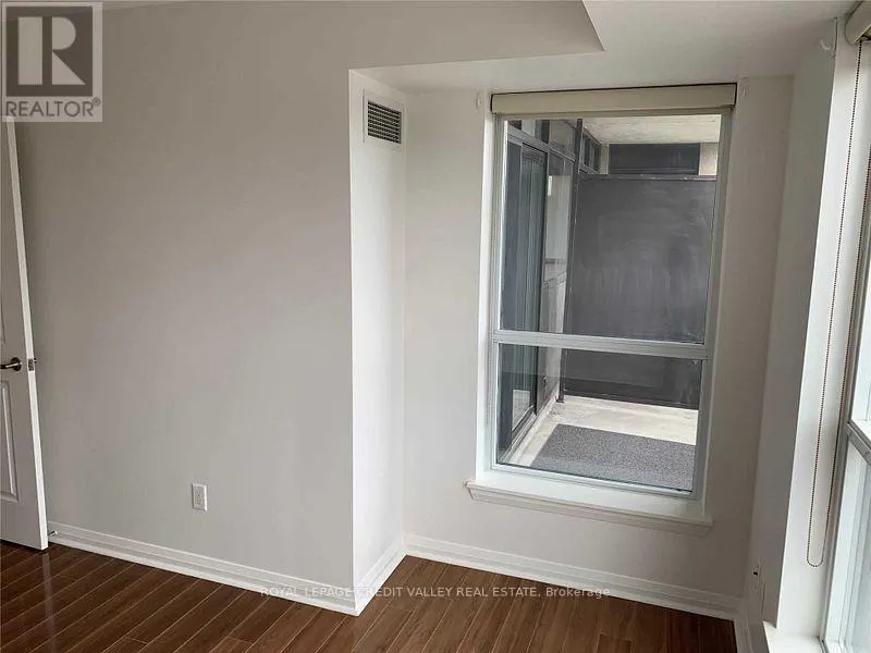 503 - 220 FORUM DRIVE