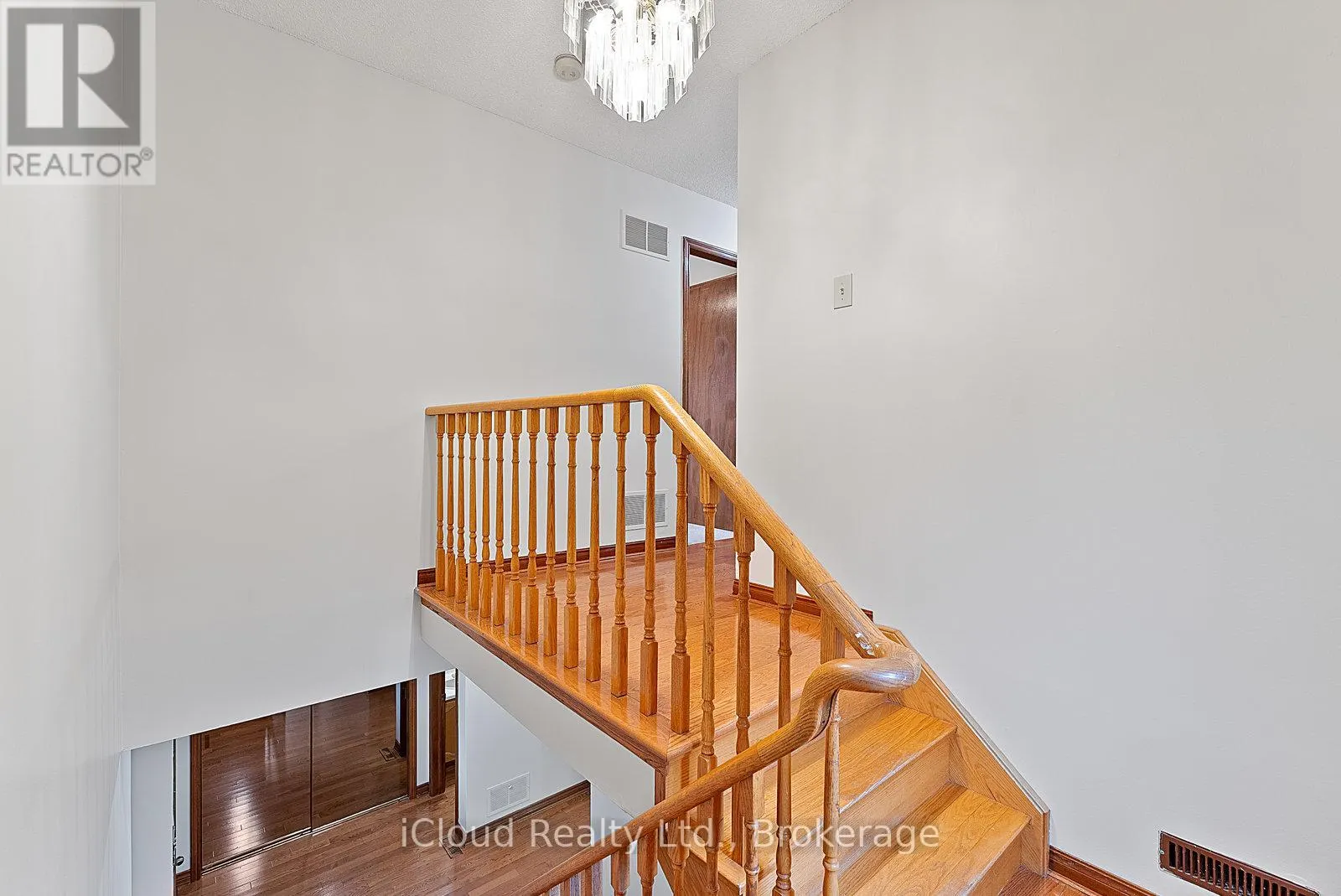 75 BREMEN LANE